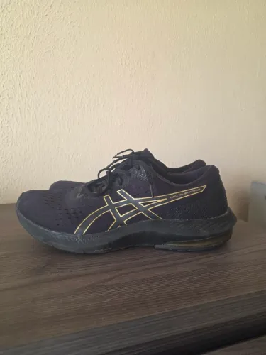 Tenis asics gel