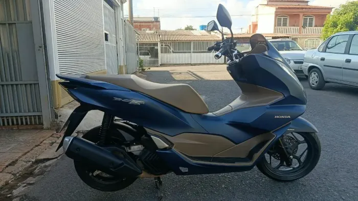 Vendo PCX 24/24 DLX com ABS