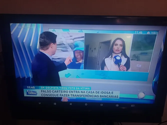 Televisão 32 polegadas marca Semp 