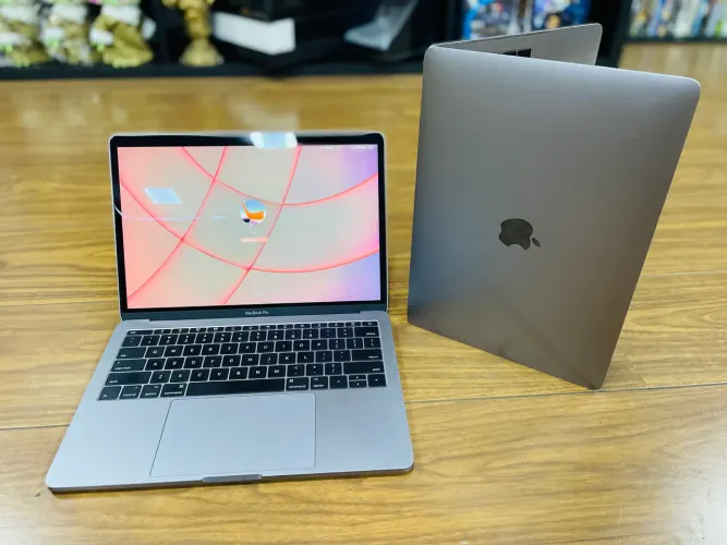 MAC BOOK PRO AIR 17 SEMI NOVO