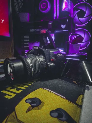 Canon SL3