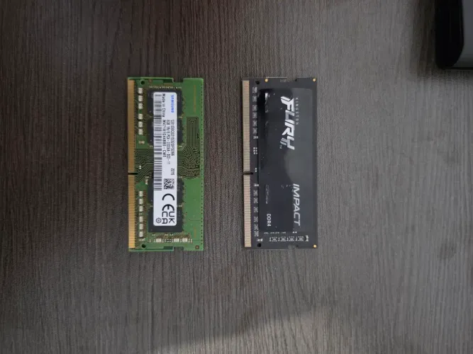 Memória RAM 2x 8GB DDR4 3200MHz Notebook (Kingston Fury / Samsung)