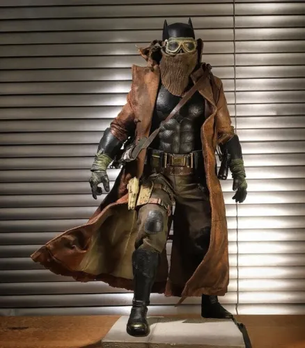 Batman Knightmare - Dawn Of Justice Hot Toys MMS372