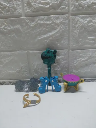 Kit acessórios de monster high