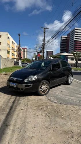 Fiat Punto Essence 1.6 Flex 16V 5P 2014