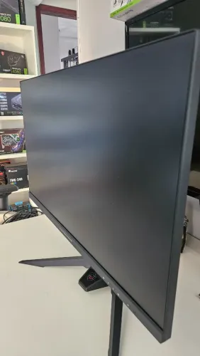 Monitor  Asrock  PG27QFT2A 2K 180Hz Seminovo 3 M. de garantia (Config na ultima foto)