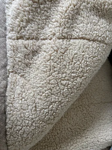 Vendo cobertor com pelinho!