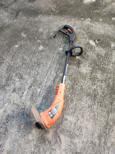 Roçadeira elétrica 110v