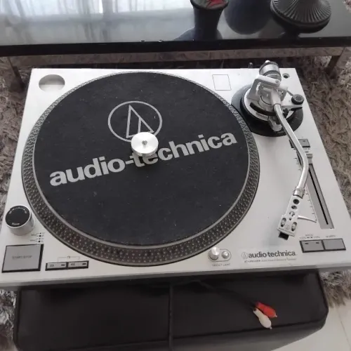 Toca Discos Audio Technica At Lp120x Bluetooth Usb Prata (Usado)Toca Discos Audio Technica