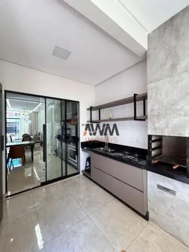 Casa com 3 Quartos 1 Suíte à venda, 172 m² por R$ 1.130.000 - Santa Genoveva - Goiânia/GO