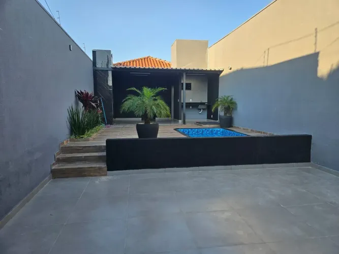 CASA JARDIM CAROLINA