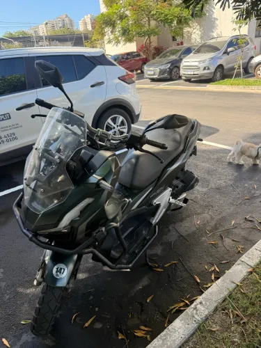 Moto adv