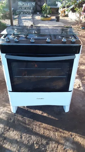 Fogão Smaltec 5 bocas funcionando tudo perfeitamente