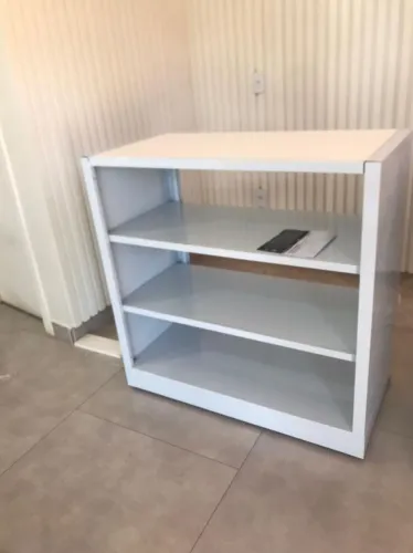 Balcões de aço para comércio