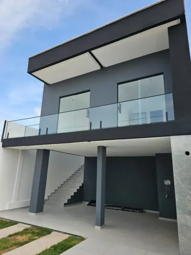Casa com piscina 3 quartos, sendo 1 suite e 1 semi-suite, Araçagy