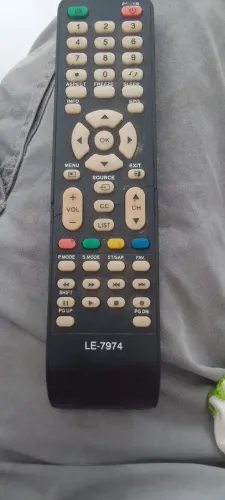 Controle  vc e tv bom 