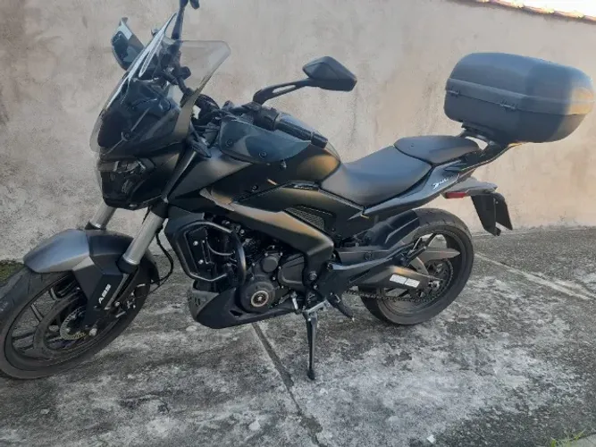 Dominar 400