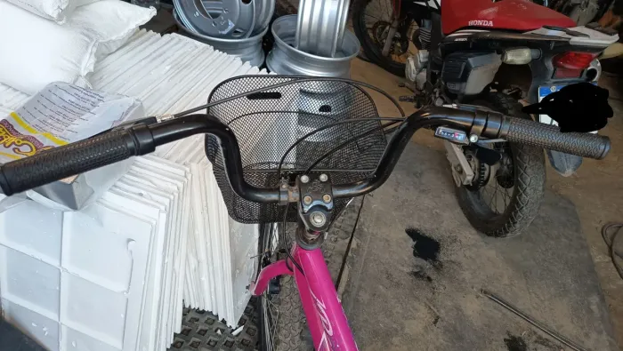 Vendo bicicleta usada/bem conservada