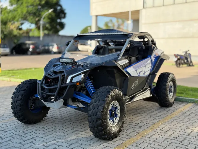 UTV CAN AM X3 XRS 2022 3400km / cheio de acessórios