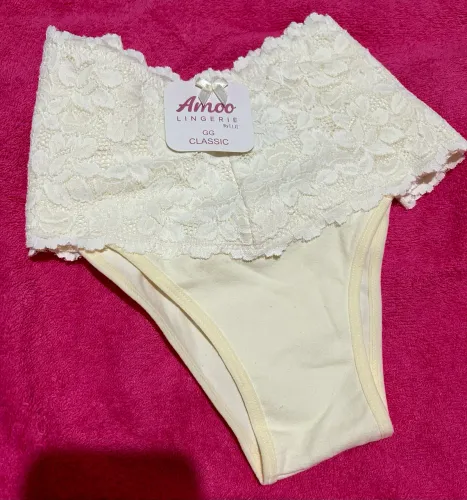 Calcinha de renda 