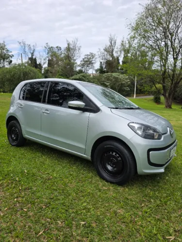 Volkswagen Up! Move 1.0 Total Flex 12V 5P 2016