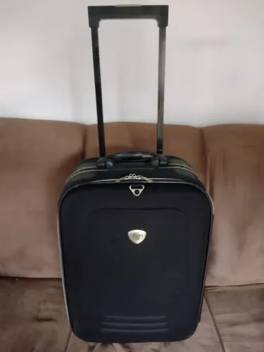 Vendo mala de viagem
