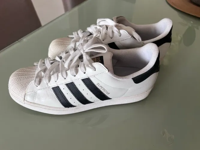 Tênis Adidas ORIGINAL edição Limitada