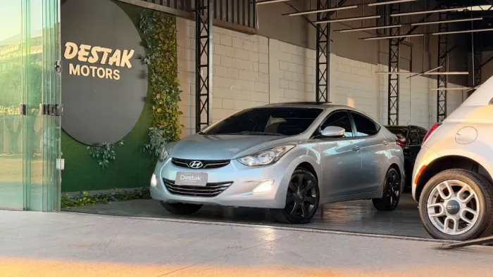 Hyundai Elantra GLS 2.0 16V Flex Aut. 2012