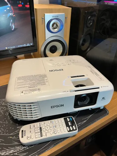 Projetor Epson X49 HDMI, 3600 Lumens, Seminovo. 