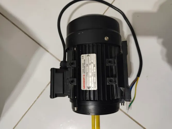 MOTOR TRIFÁSICO GAOBOTO 1,5HP