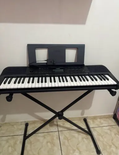 yamaha teclado psr e273