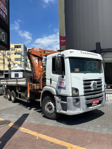 Locação de Caminhão Munck com Operador | Disponível Imediato
