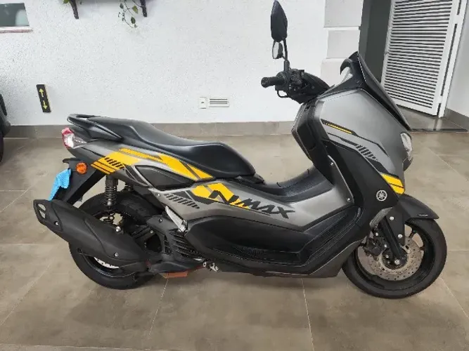 NMAX 160 SE CONNECT 2024