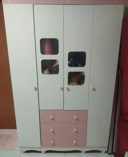 Kit guarda roupa + cômoda R$ 700,00