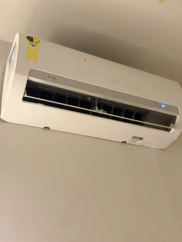 Vendese ar condicionado