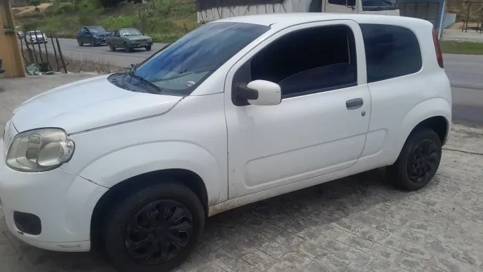 Fiat Uno Vivace/rua 1.0 EVO Fire Flex 8V 5P 2014