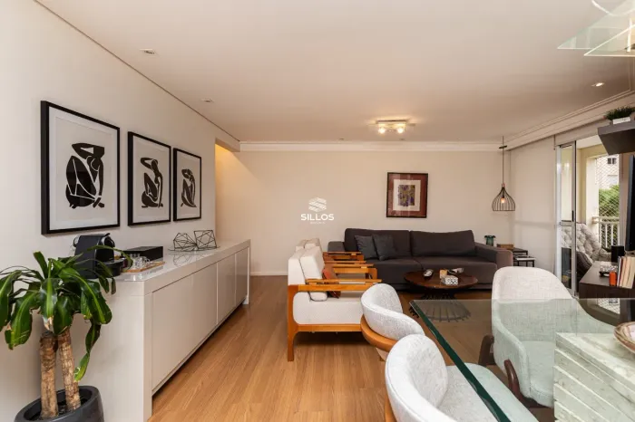 Apartamento à venda com 3 quartos no Campo Comprido em Curitiba