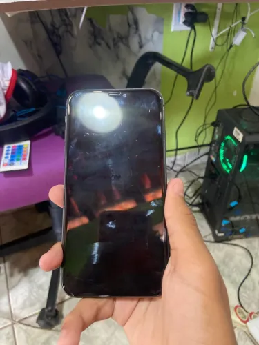 iPhone 11 preto