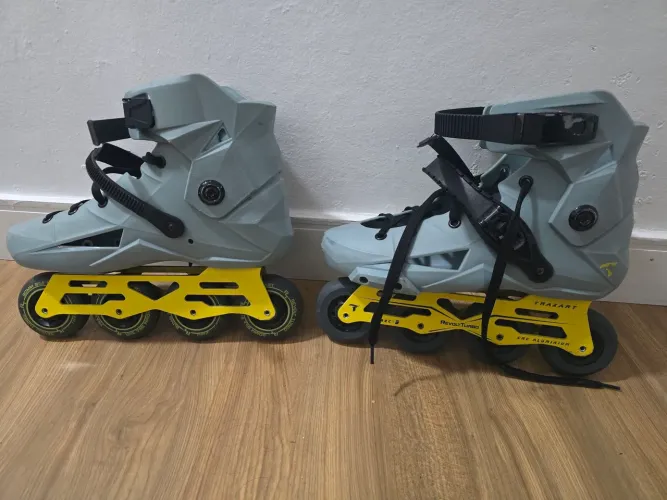 Patins Traxart ReVolt - 41-42 Ed especial<br><br>Cinza e Amarelo (Edição Especial)