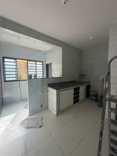 Imóvel para aluguel possui 90 metros quadrados com 3 quartos em Paquetá - Belo Horizonte -