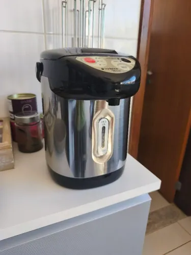 Garrafa termica elétrica
