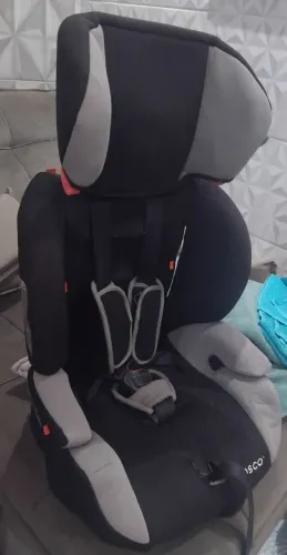 Cadeirinha p carro usada