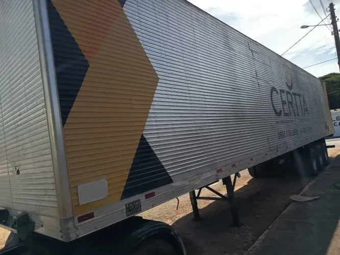vende ou troco semi reboque baú 