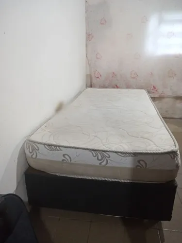 Cama box de solteiro: base + colchão d45