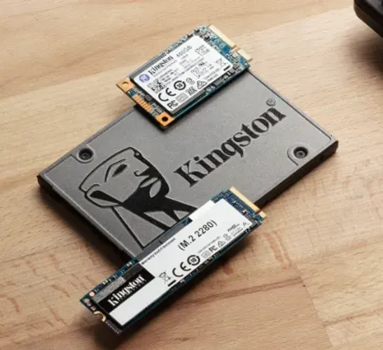 Kit componentes Notebook Memorias +SSDs