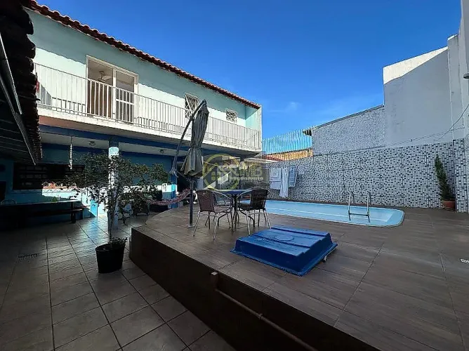 Casa com piscina a venda 150 metros, Barreiros são José.