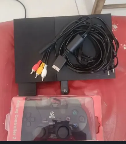 Vendo PS2 muito bom concervadisimo