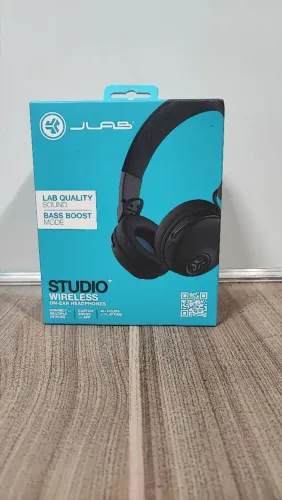 Fone Headset JLAB Studio Wireless