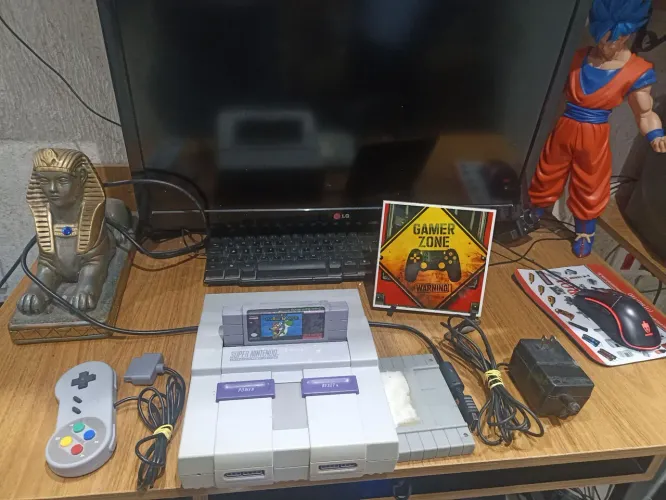 Super Nintendo em excelente estado