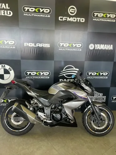 KAWASAKI Z300 ABS 2018 (IPVA 26 PAGO + TRANSFERÊNCIA+ GARANTIA)